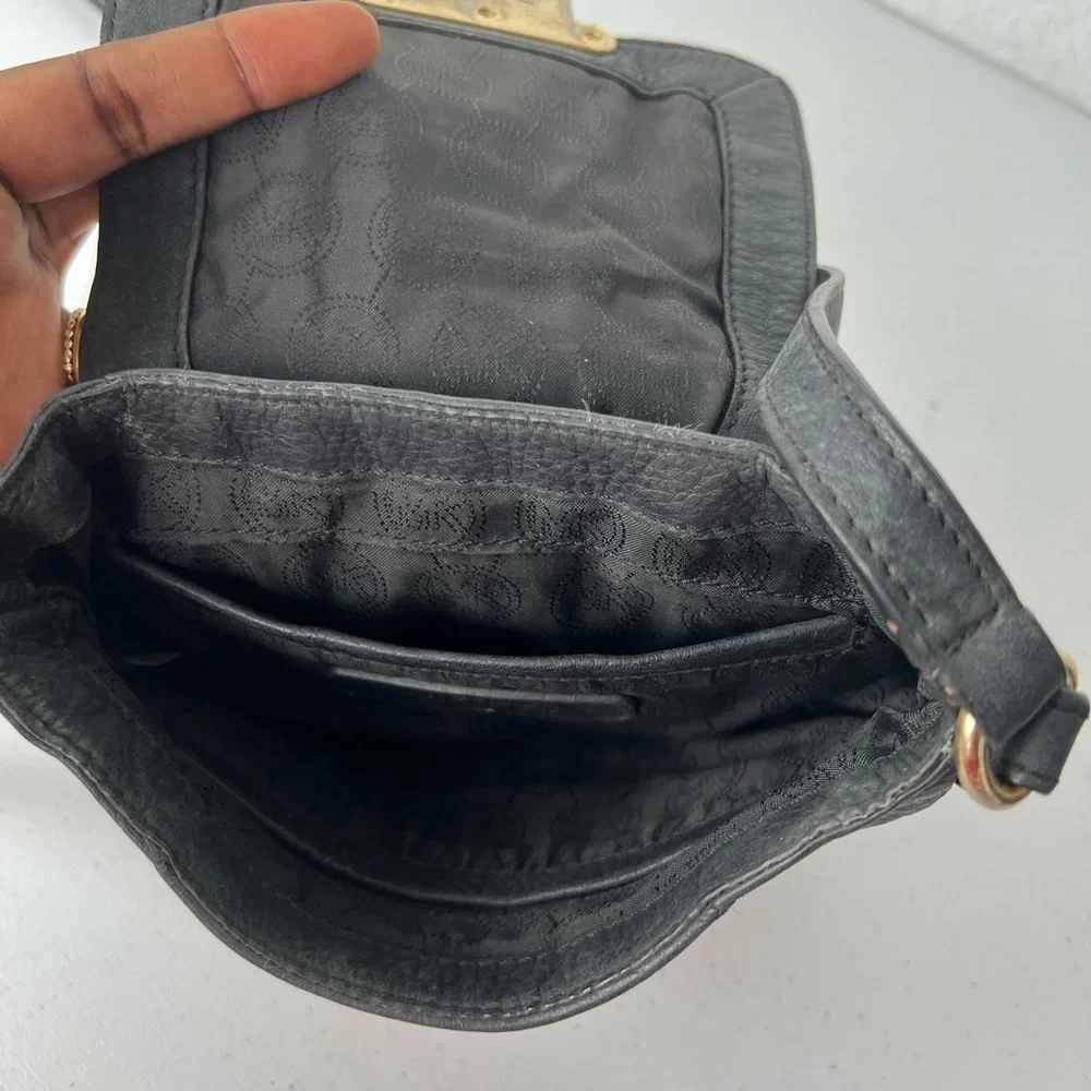 Michael Kors Charlton Crossbody Bag